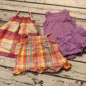 Lot of Spring/Summer outfits 12m